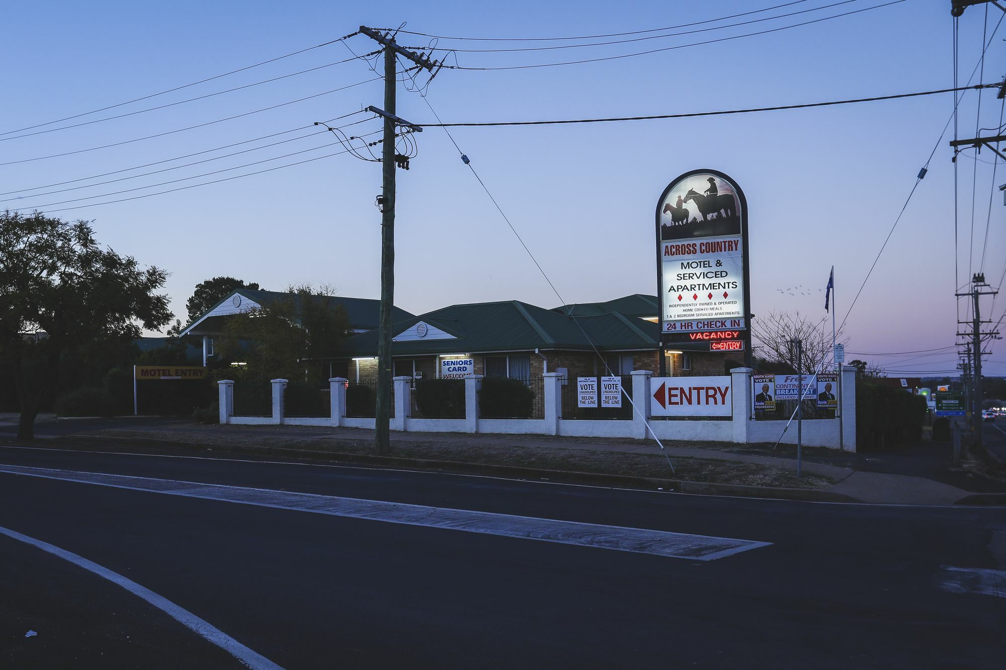Across Country Motor Inn Dubbo Eksteriør bilde